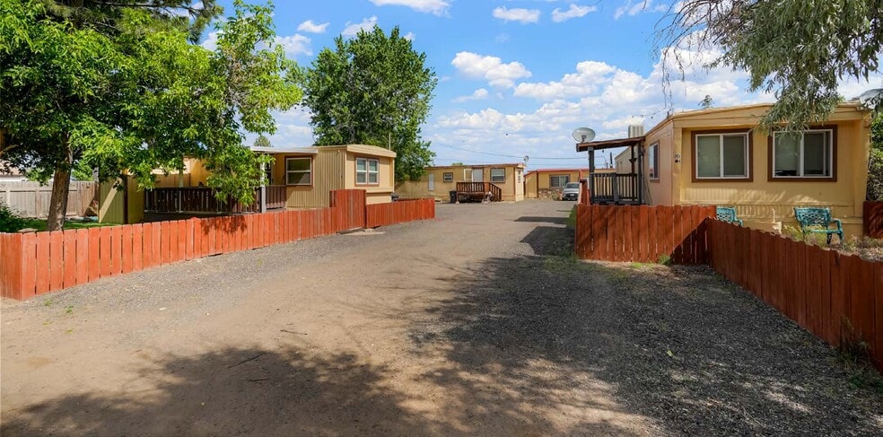 203 8th St, Gilcrest, CO à vendre - Photo du bâtiment - Image 2 de 9