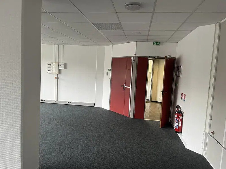 Bureau dans Labège à louer - Photo intérieure - Image 3 de 9