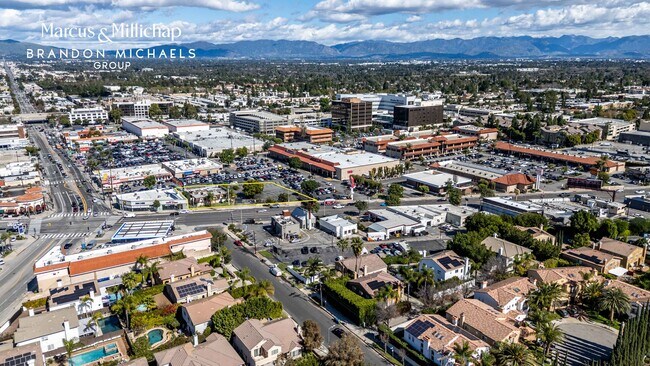 Plus de détails pour 18451-18481 Ventura Blvd, Tarzana, CA - Terrain à vendre