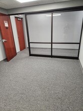 426 S Westgate St, Addison, IL for lease Interior Photo- Image 2 of 2