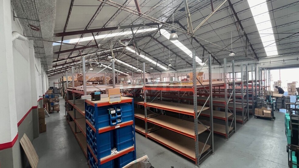 Industriel dans Cervelló, Barcelona à vendre - Photo du bâtiment - Image 2 de 15