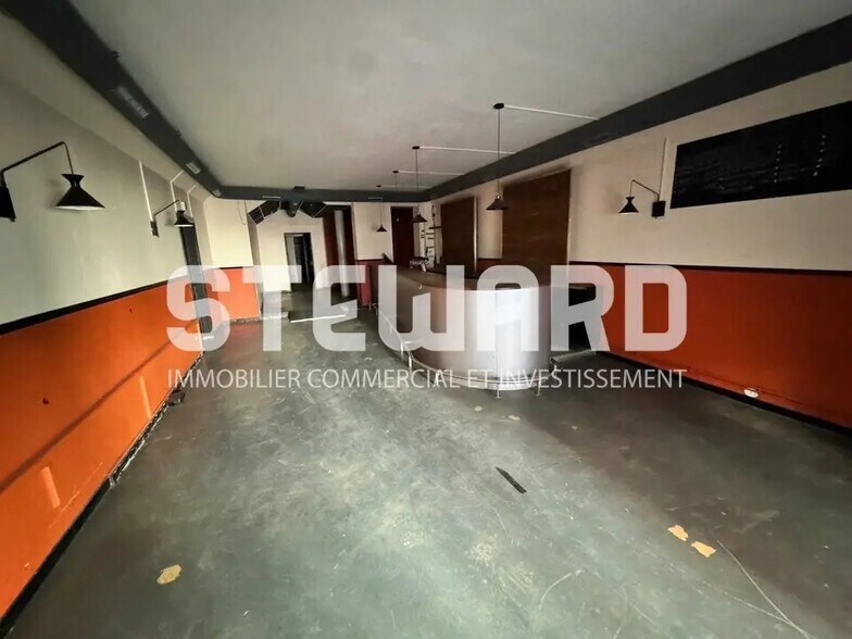 Commerce de détail dans Lille à louer - Photo intérieure - Image 3 de 8