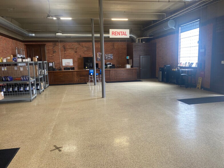 5105-5151 Loraine St, Detroit, MI à louer - Photo du bâtiment - Image 2 de 19