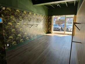 3263-3279 Roswell Rd, Atlanta, GA à louer Photo intérieure- Image 1 de 1