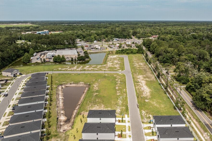 6298 Cowford Landing Way, Jacksonville, FL à vendre - Photo du bâtiment - Image 1 de 10