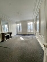 16 Rue Jean Mermoz, Paris for lease Interior Photo- Image 1 of 7