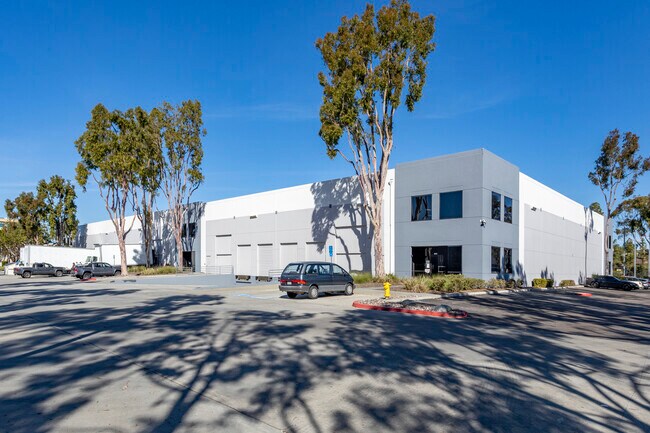 Plus de détails pour 11055 Technology Pl, San Diego, CA - Industriel à louer
