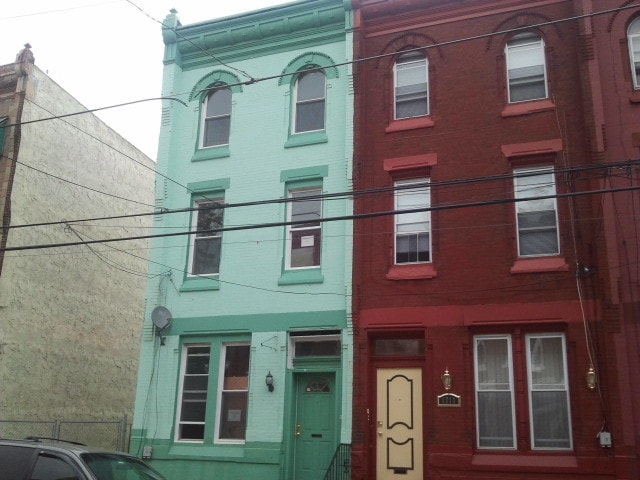 1713 N 26th St, Philadelphia, PA for sale - Primary Photo - Image 1 of 1