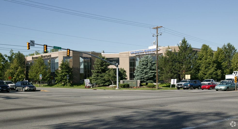 4516 S 700 E, Salt Lake City, UT for lease - Building Photo - Image 2 of 13