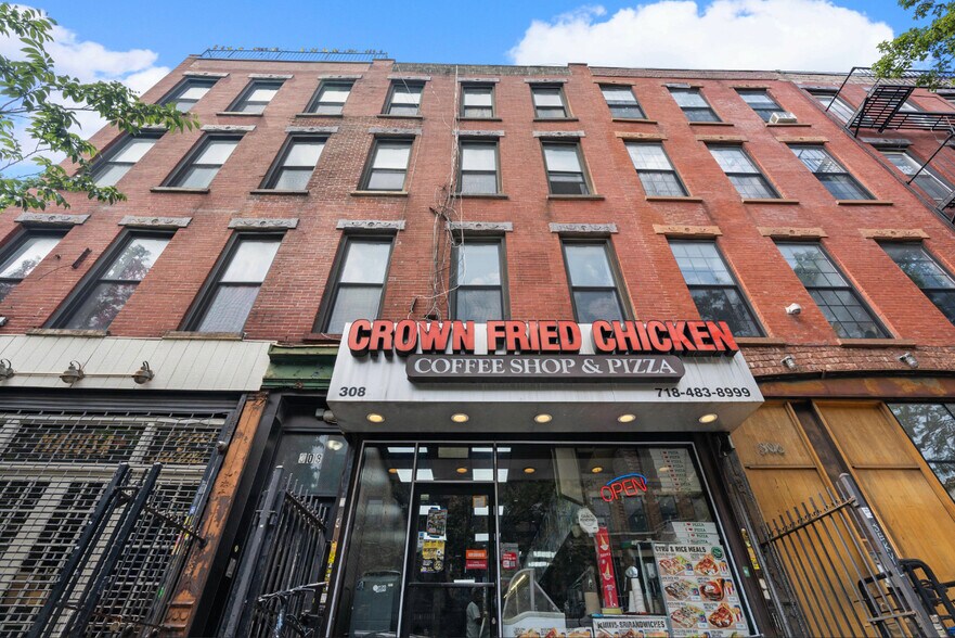 308 Tompkins Ave, Brooklyn, NY à vendre - Photo du bâtiment - Image 1 de 17