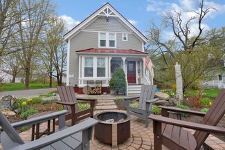 More details for 11 Holbrook St, Freeport, ME - Hospitality for Sale