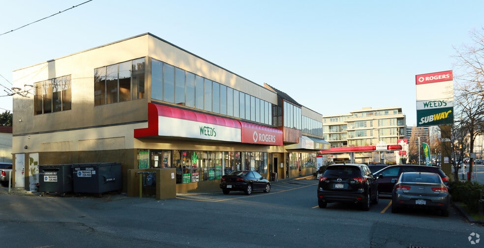 1807 Burrard St, Vancouver, BC à louer - Photo du bâtiment - Image 3 de 12
