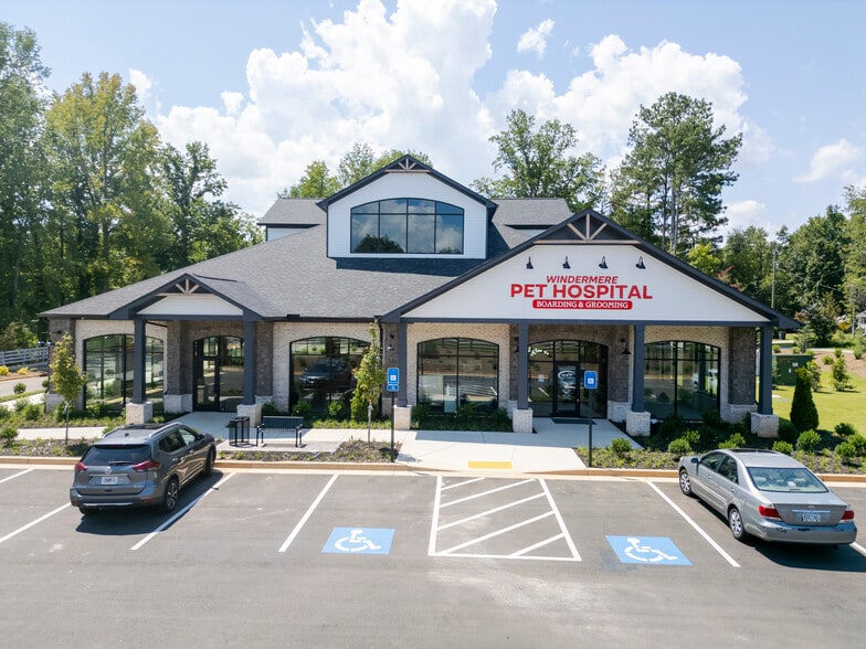 2610 Buford Highway, Cumming, GA for lease - Building Photo - Image 1 of 9