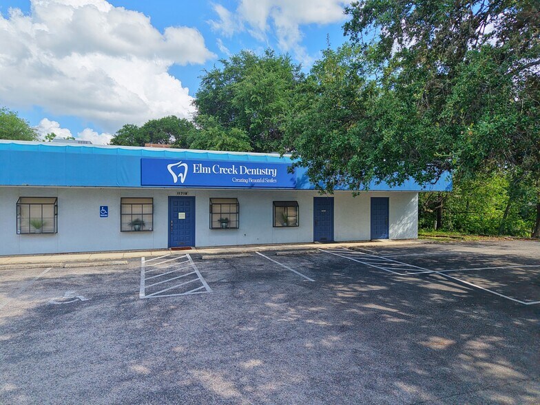 11719-11725 Whisper Valley St, San Antonio, TX à louer - Photo du bâtiment - Image 3 de 21