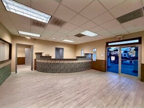 7830 Louis Pasteur Dr, San Antonio, TX à louer Photo intérieure- Image 2 de 7