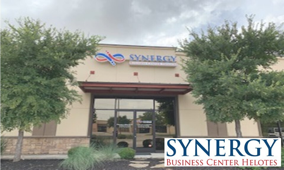 12030 Bandera Rd, Helotes, TX à louer - Photo principale - Image 1 de 12