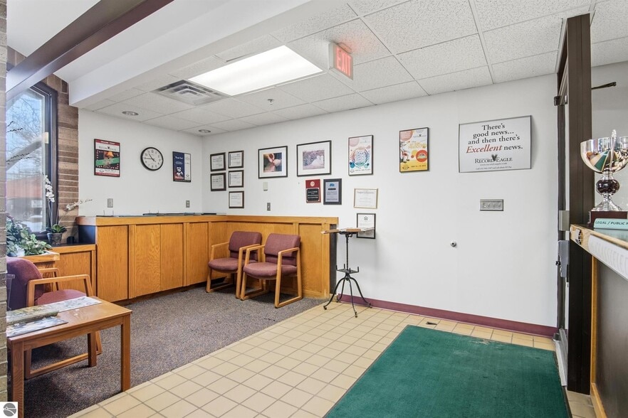 116 W Front St, Traverse City, MI for sale - Interior Photo - Image 3 of 10