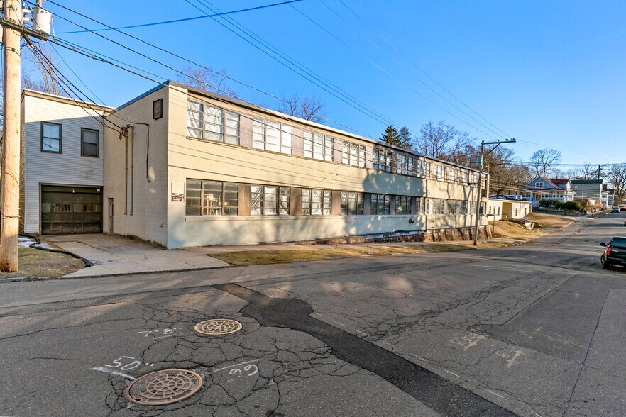 373 Lexington Ave, New Haven, CT à vendre - Photo du bâtiment - Image 2 de 11