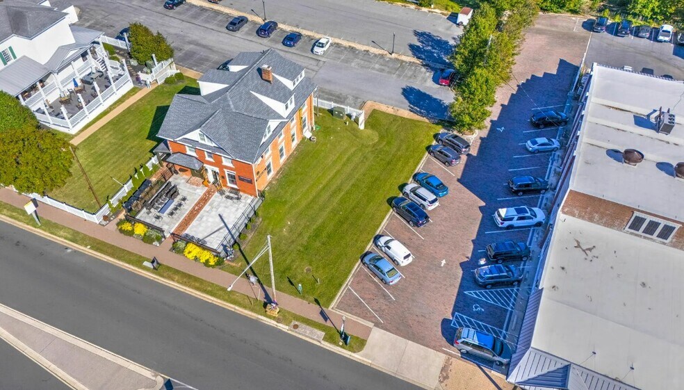 22750 Washington St, Leonardtown, MD à vendre - Photo du bâtiment - Image 3 de 7