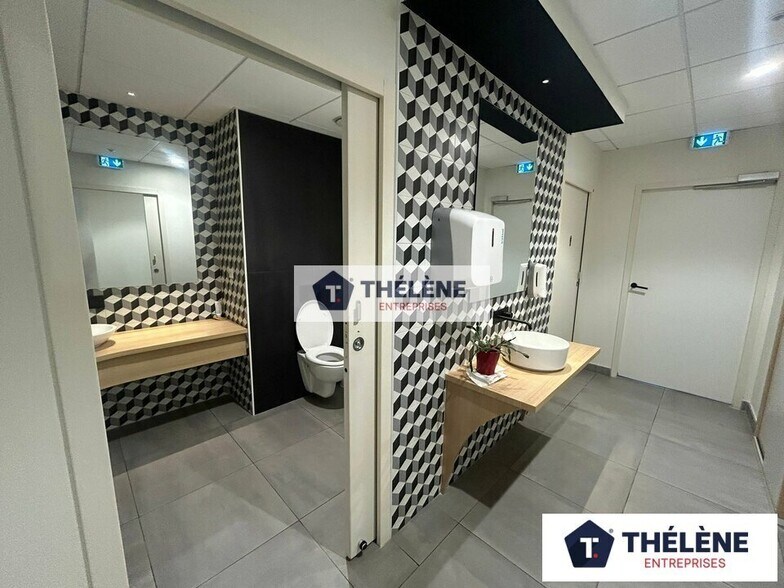 Office in Montpellier for lease - Interior Photo - Image 3 of 10