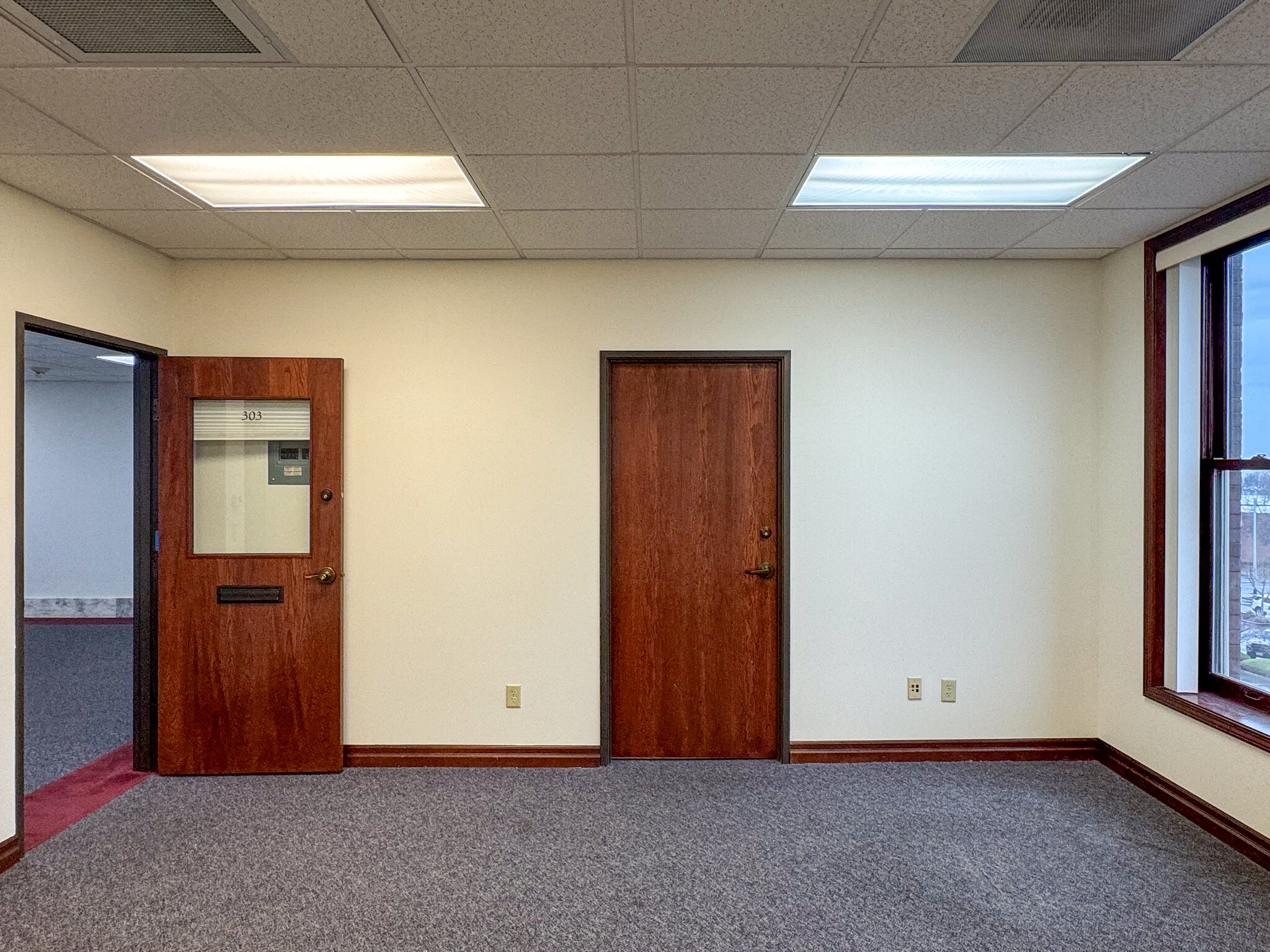 5 W Alder St, Walla Walla, WA for lease Interior Photo- Image 1 of 10