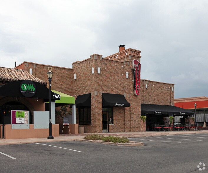 1825 E River Rd, Tucson, AZ à louer - Photo du bâtiment - Image 2 de 11