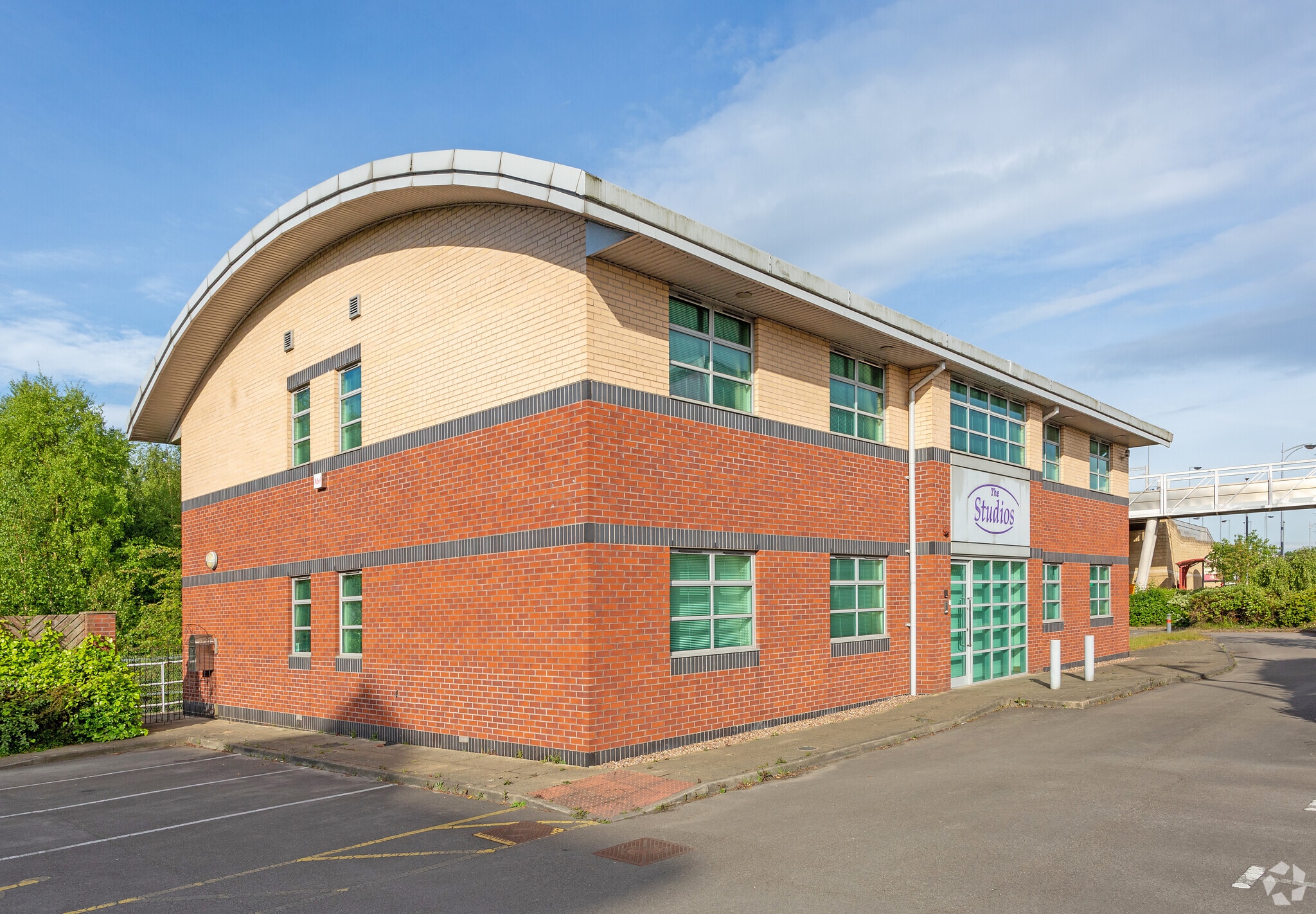 Colorado Way, Castleford for lease Building Photo- Image 1 of 9