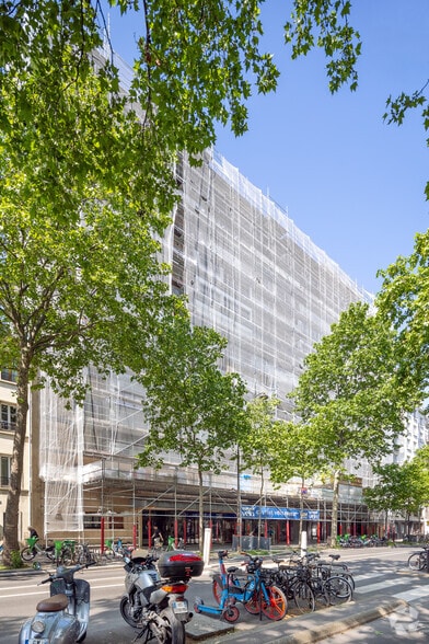 Bureau dans Paris à vendre - Photo principale - Image 1 de 1