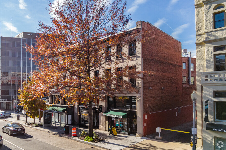 1700-1706 Connecticut Ave NW, Washington, DC à louer - Photo du bâtiment - Image 3 de 4