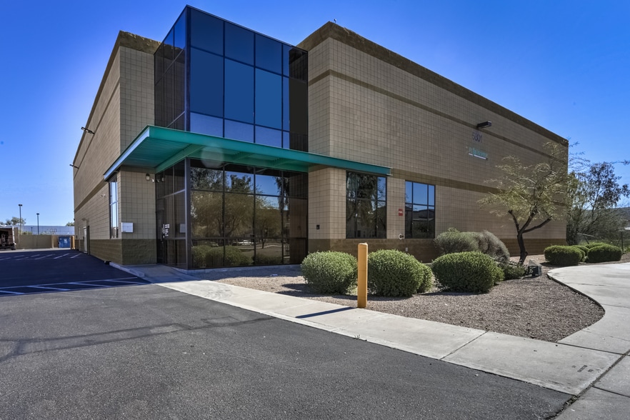 5801 S 24th St, Phoenix, AZ for lease - Primary Photo - Image 2 of 6
