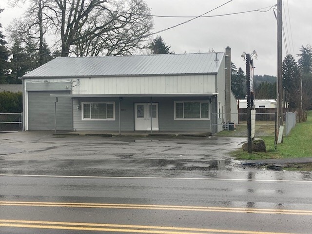 3208 Harrison Ave, Centralia, WA for lease Primary Photo- Image 1 of 2
