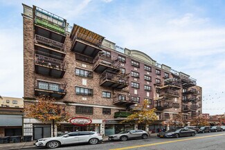 More details for 210 Wallabout St, Brooklyn, NY - Retail for Lease