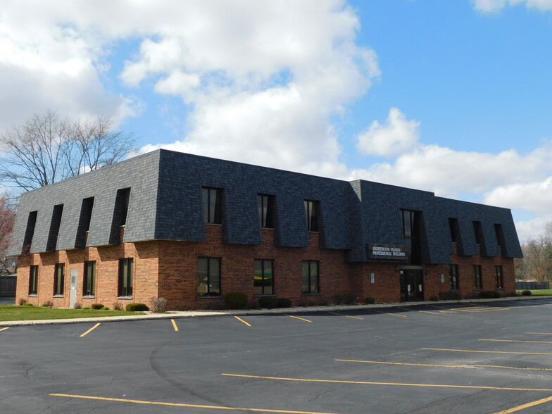 700 W Jefferson St, Shorewood, IL for lease - Building Photo - Image 2 of 12