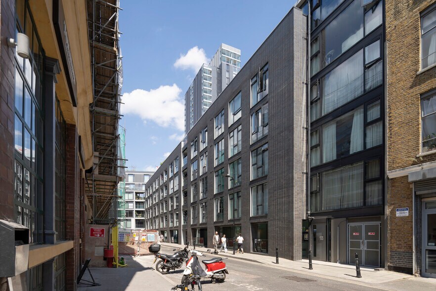 20 Westland Pl, Londres à louer - Photo du bâtiment - Image 3 de 17