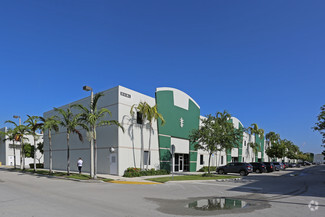 Plus de détails pour 1325 NW 98th Ct, Doral, FL - Industriel/Logistique à louer