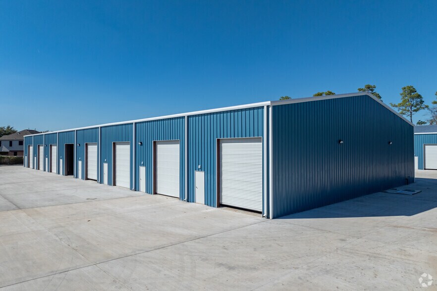 18222 Timber Forest Dr, Atascocita, TX à vendre - Photo du bâtiment - Image 2 de 8