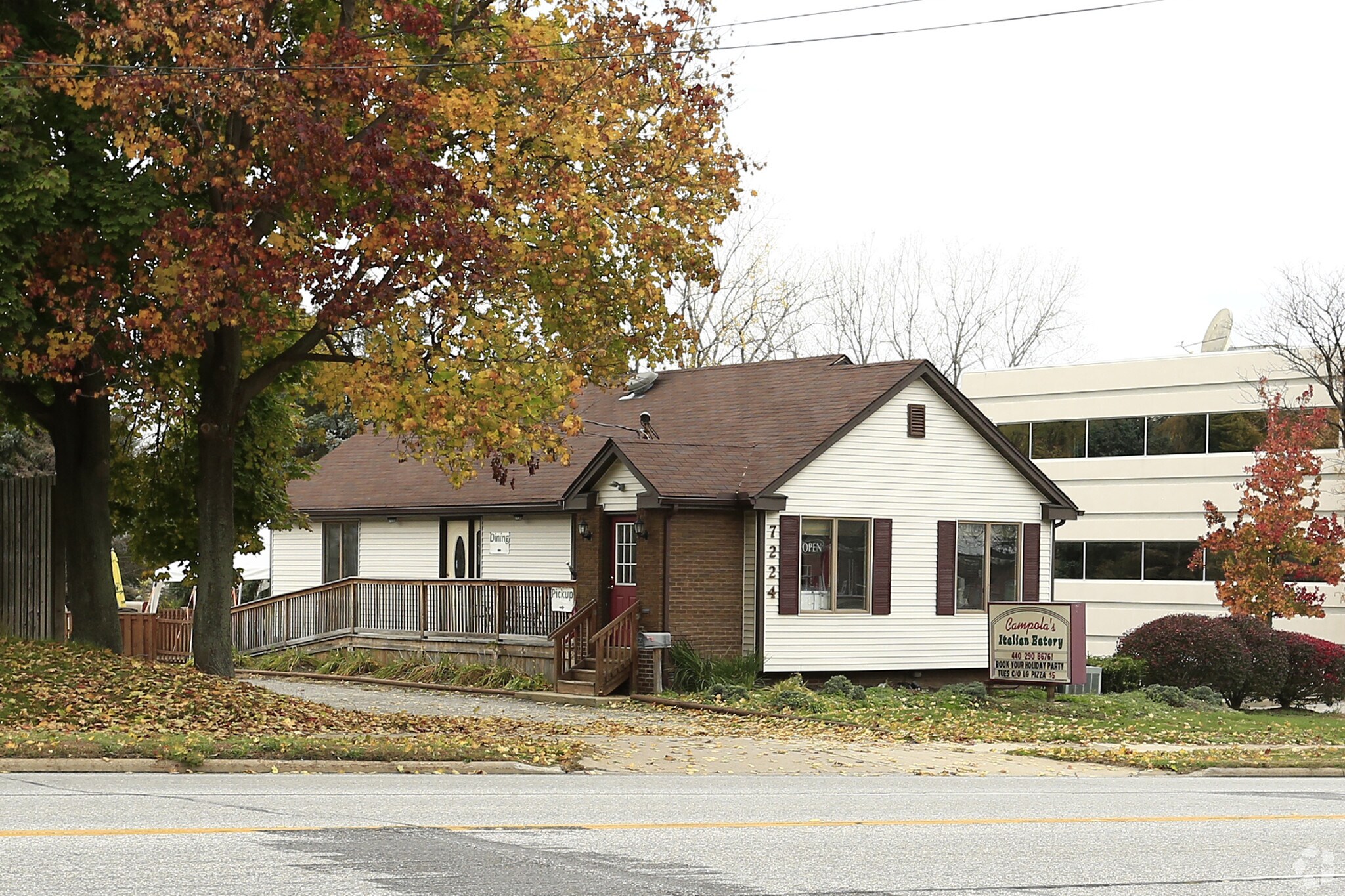 7224 Center St, Mentor, OH à vendre Photo principale- Image 1 de 19