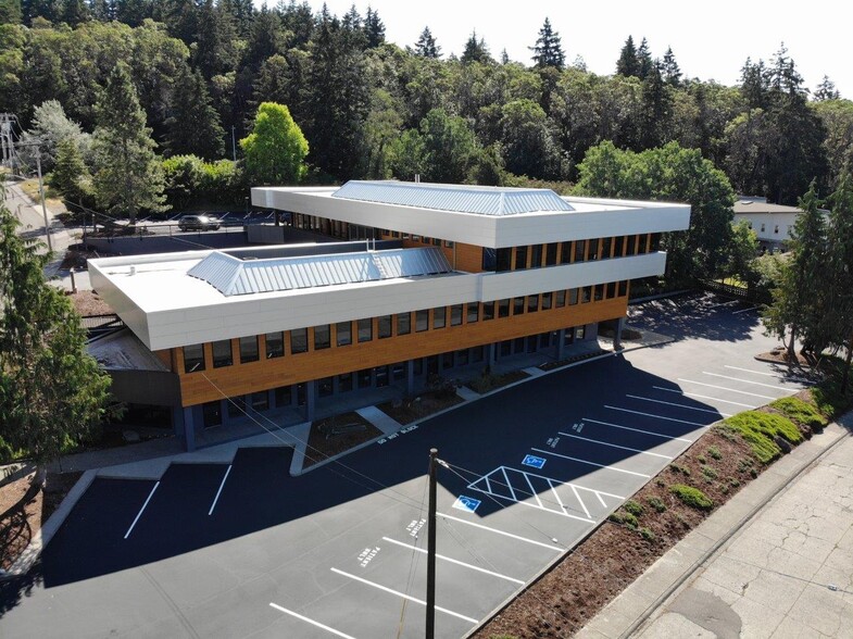 2500 Cherry Pl, Bremerton, WA for lease - Building Photo - Image 1 of 12