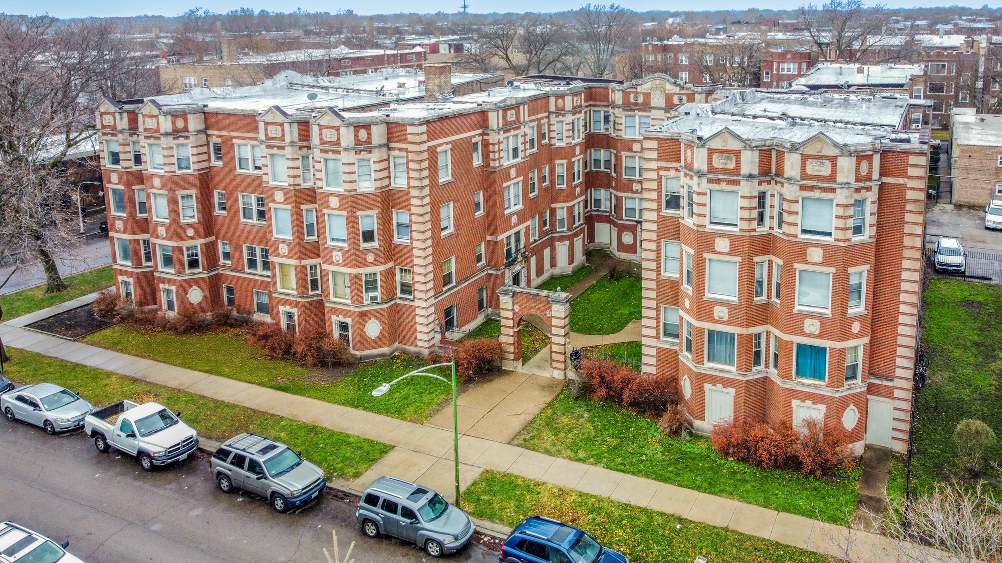 8054 S Ingleside Ave, Chicago, IL à vendre Photo du b timent- Image 1 de 6