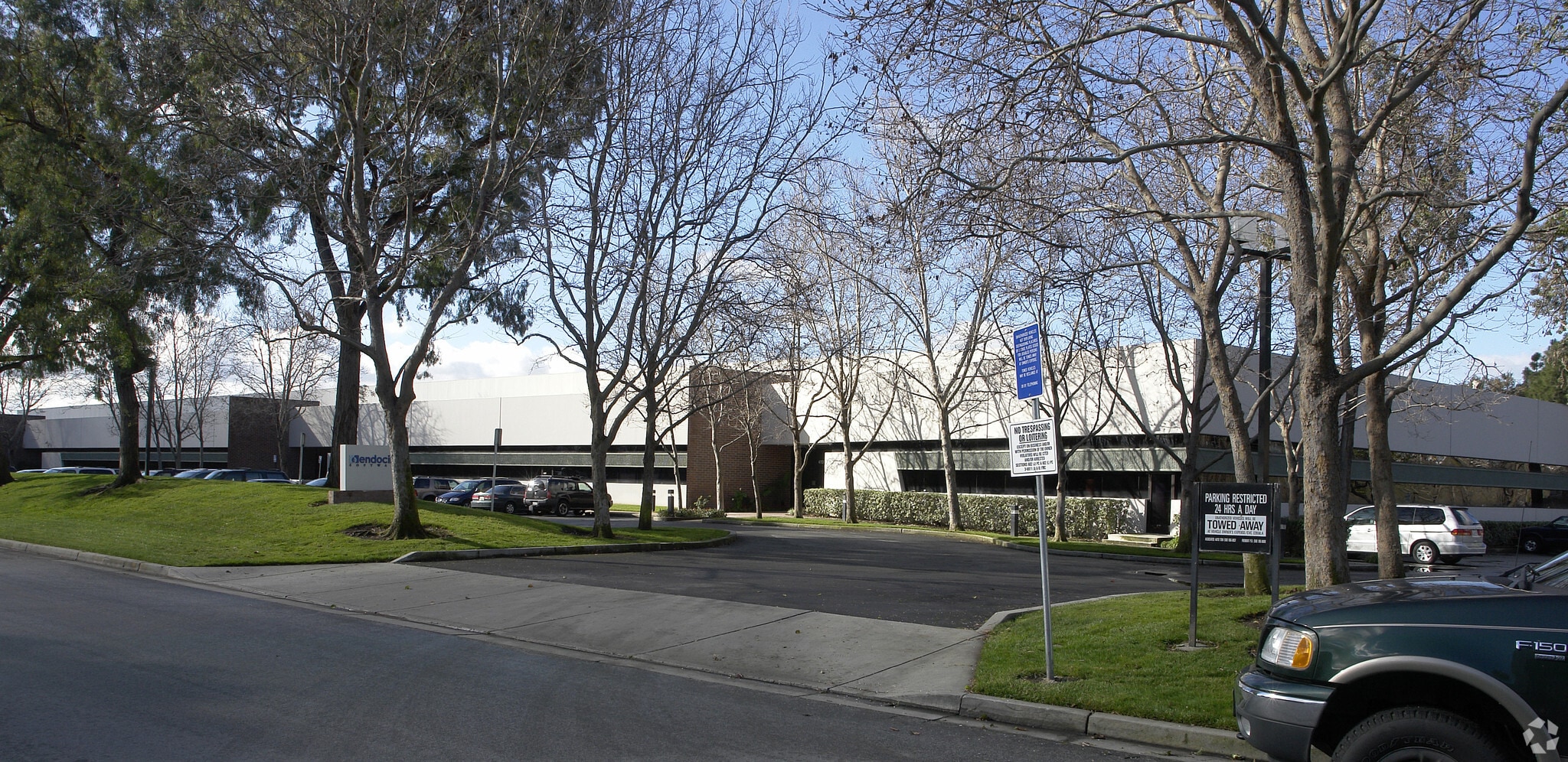 47001-47027 Benicia St, Fremont, CA à louer Photo du bâtiment- Image 1 de 5