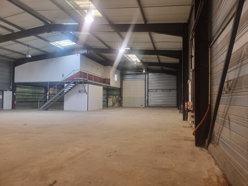 Flex in Tournefeuille for lease Interior Photo- Image 1 of 10