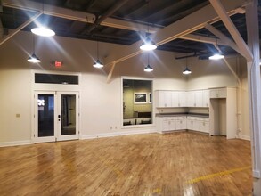 434 Houston St, Nashville, TN for lease Interior Photo- Image 1 of 6