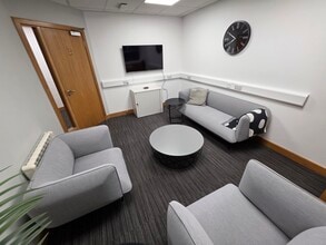 Panmure St, Dundee for lease Interior Photo- Image 2 of 6