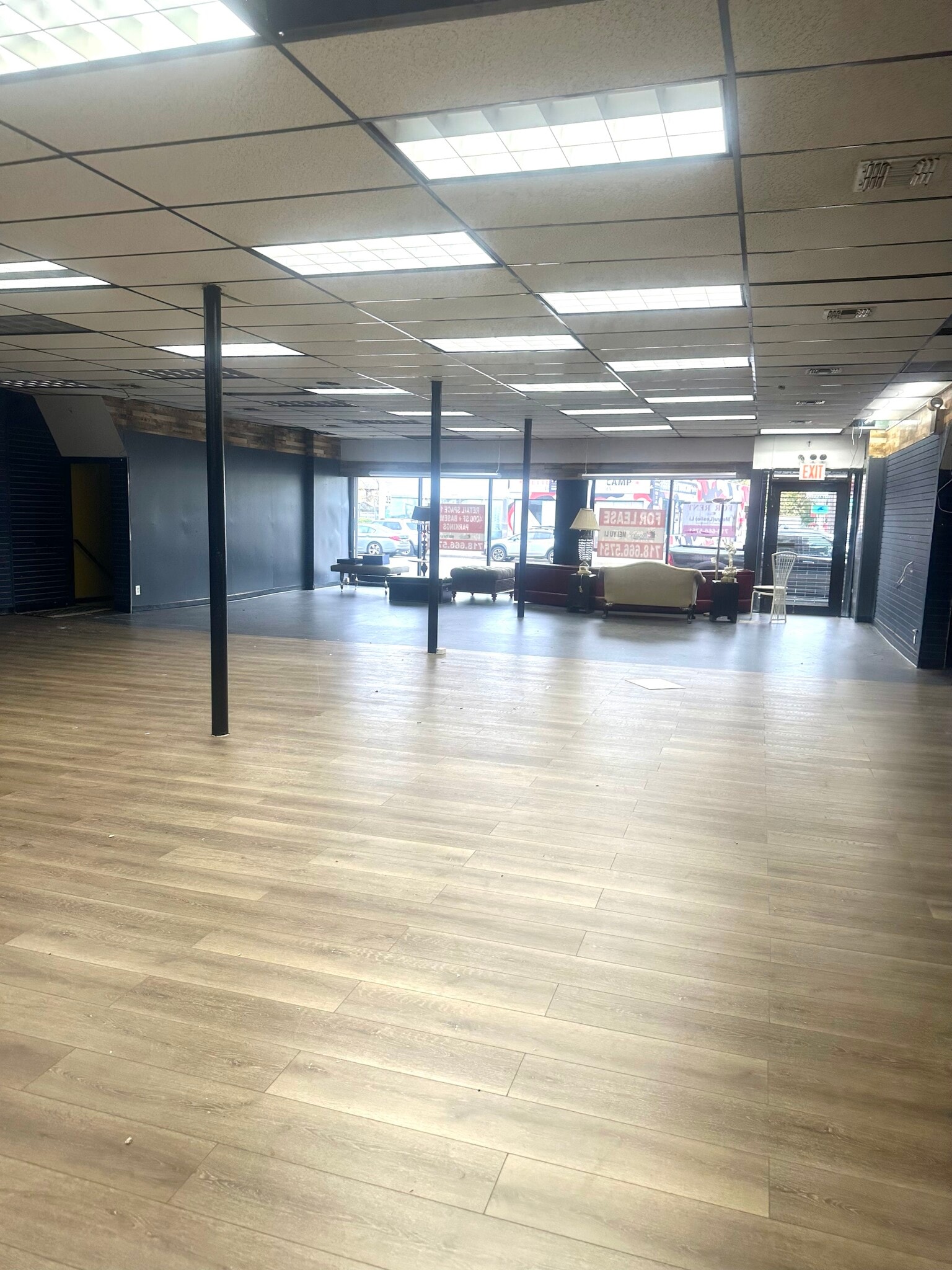 7 Northern Blvd, Great Neck, NY for lease Interior Photo- Image 1 of 5