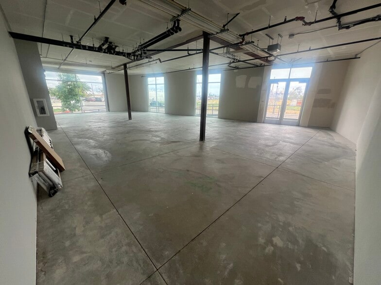 505 W 10th St, Pittsburg, CA for lease - Interior Photo - Image 3 of 13