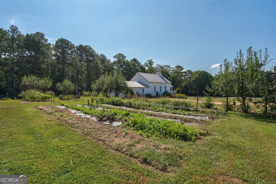 1051 Meadow Ln, Madison, GA à vendre - Photo du bâtiment - Image 3 de 24