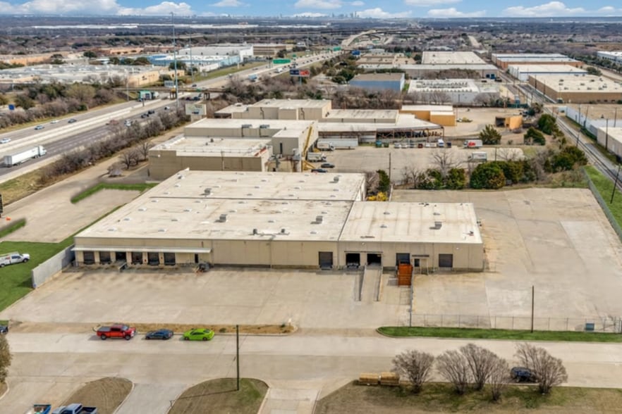 924 111th St, Arlington, TX for lease - Building Photo - Image 2 of 14