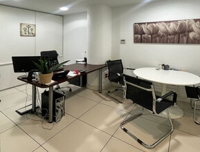 Bureau dans Sabadell, Barcelona à louer Photo intérieure- Image 2 de 4