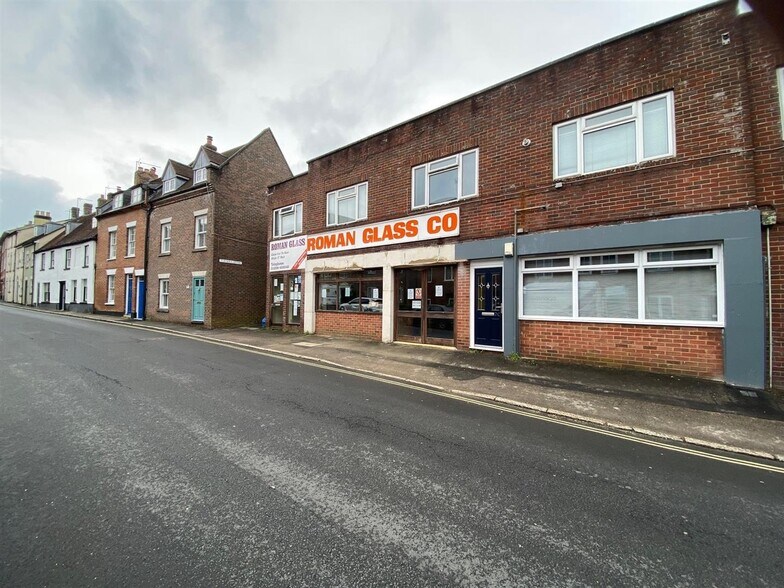8-10 White Cliff Mill St, Blandford Forum à vendre - Photo du bâtiment - Image 3 de 7