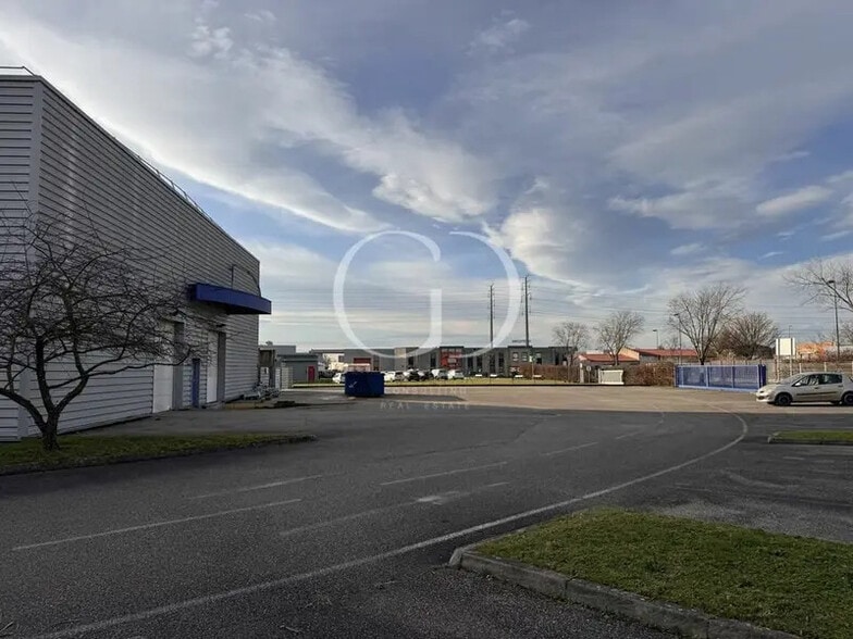 1 Rue Jacques De Vaucanson, Mions for lease - Building Photo - Image 3 of 6